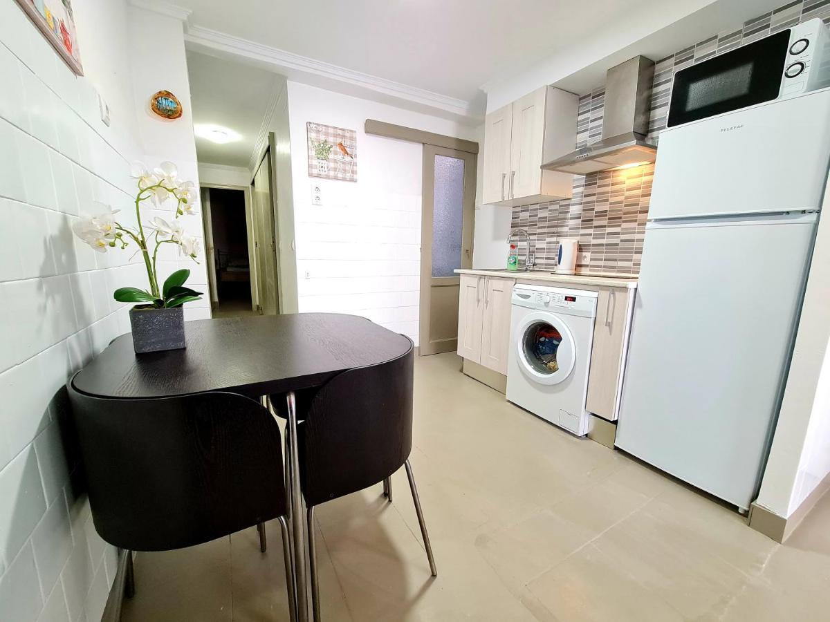 Comodo Apartamento Cerca Del Mar سانتا بولا المظهر الخارجي الصورة