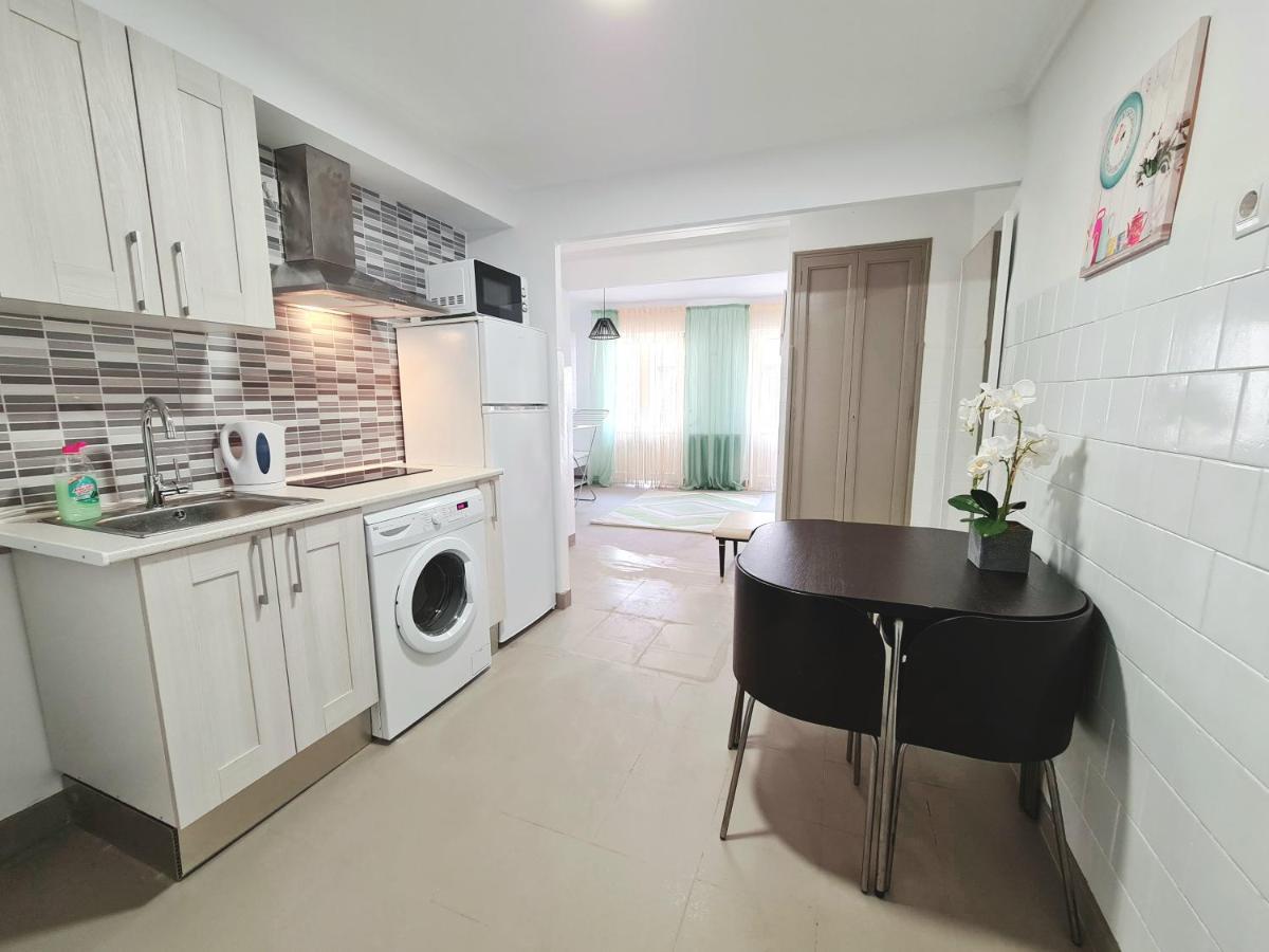Comodo Apartamento Cerca Del Mar سانتا بولا المظهر الخارجي الصورة