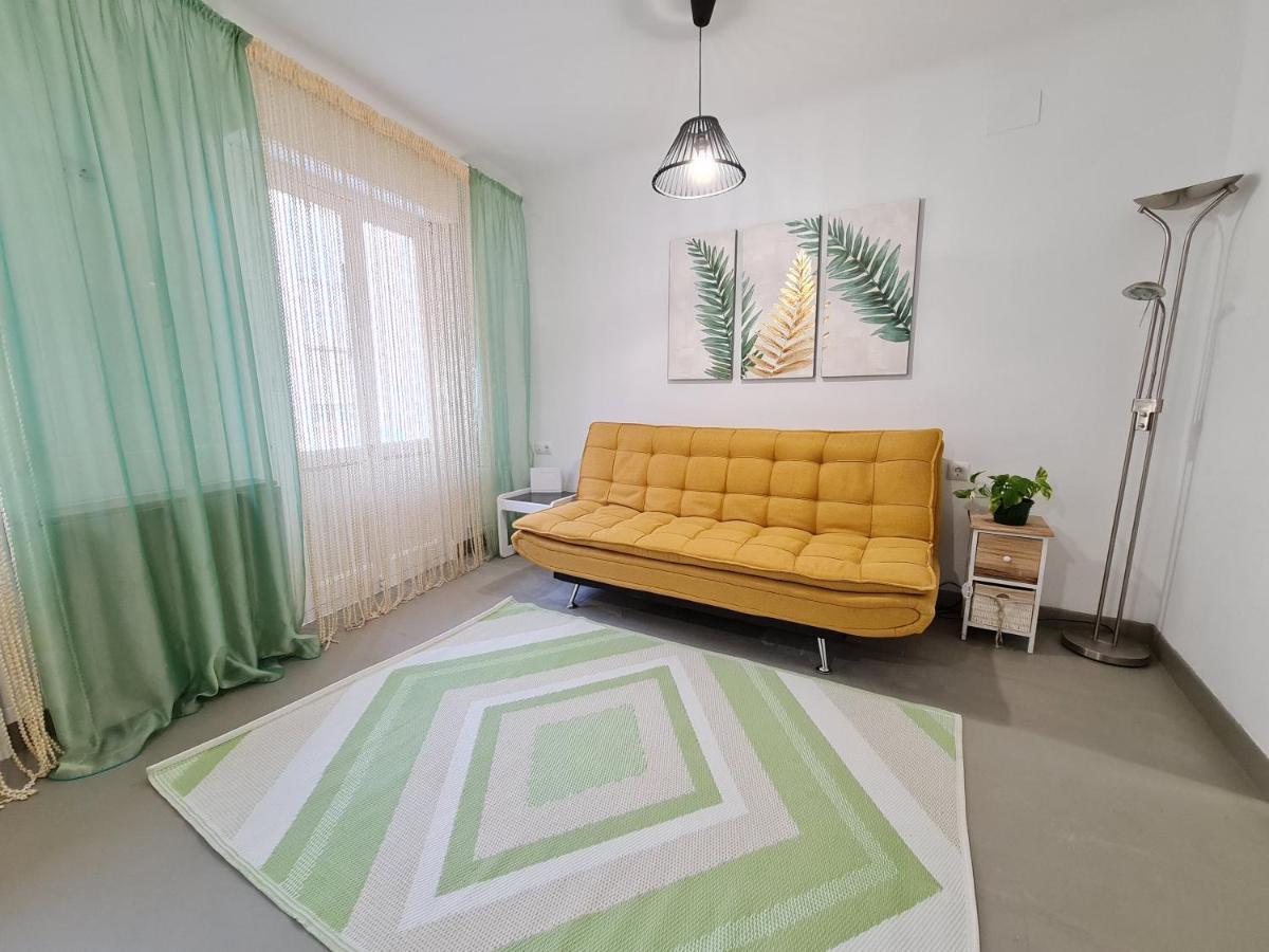 Comodo Apartamento Cerca Del Mar سانتا بولا المظهر الخارجي الصورة