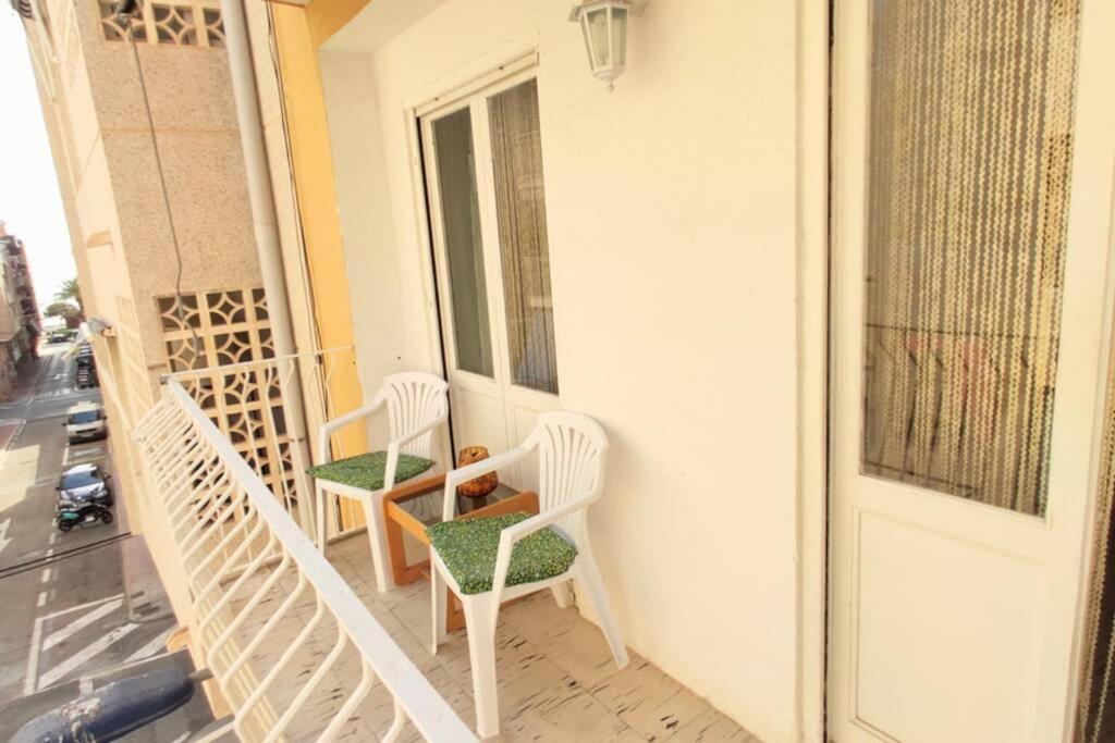 Comodo Apartamento Cerca Del Mar سانتا بولا المظهر الخارجي الصورة