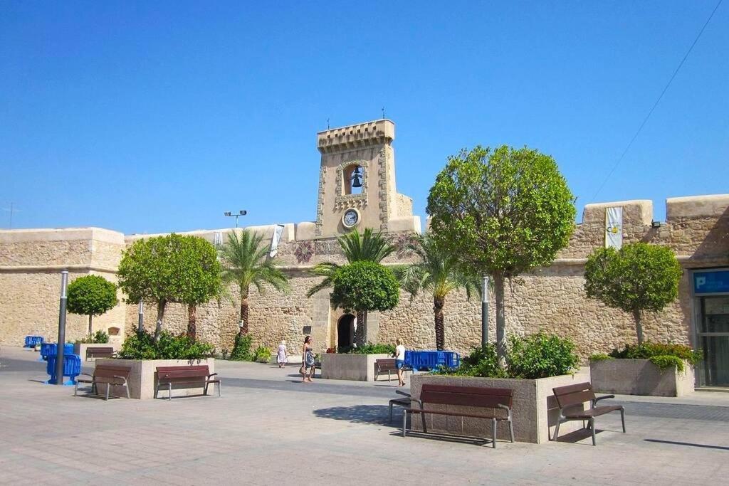 Comodo Apartamento Cerca Del Mar سانتا بولا المظهر الخارجي الصورة