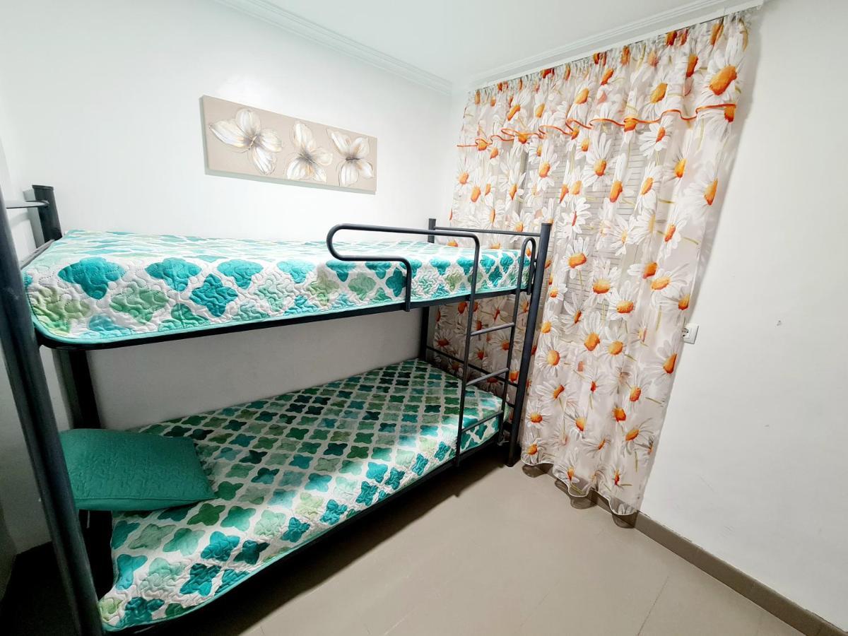 Comodo Apartamento Cerca Del Mar سانتا بولا المظهر الخارجي الصورة